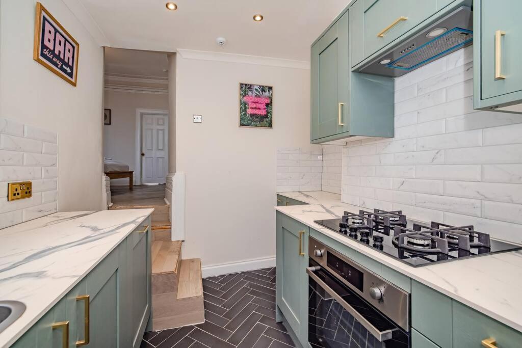Beautiful Sea View I Spacious One Bed Room Flat I Sleep 4 Guests Bp2 Brighton Exterior photo